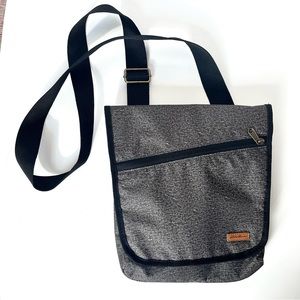 EDDIE BAUER grey travel crossbody day bag, grey unisex with ipad sleeve